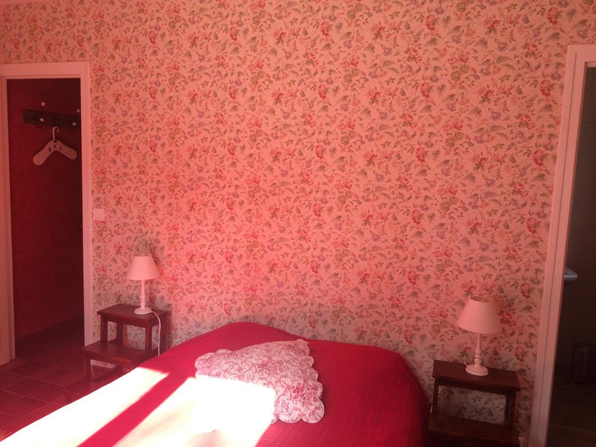Chambres Au Coeur Du Massif Des Trois Pignons Noisy-sur-Ecole エクステリア 写真